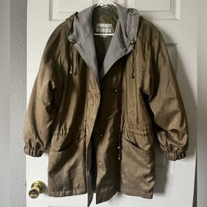 Westport Women’s Jacket with Hood